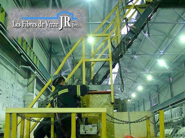 Fabricant de pièces en fibre de verre